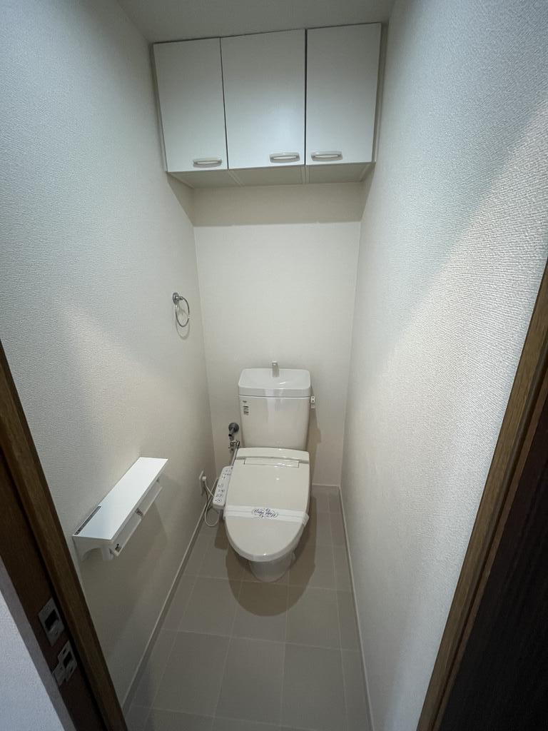 トイレ　ウォシュレット設置しました