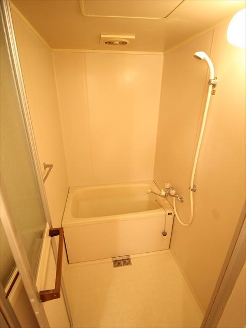 バス・シャワールーム　松山市桑原　田中ビル一里木ハイツ　浴室