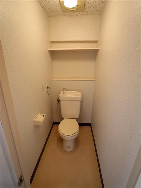 トイレ　松山市桑原　田中ビル一里木ハイツ　トイレ