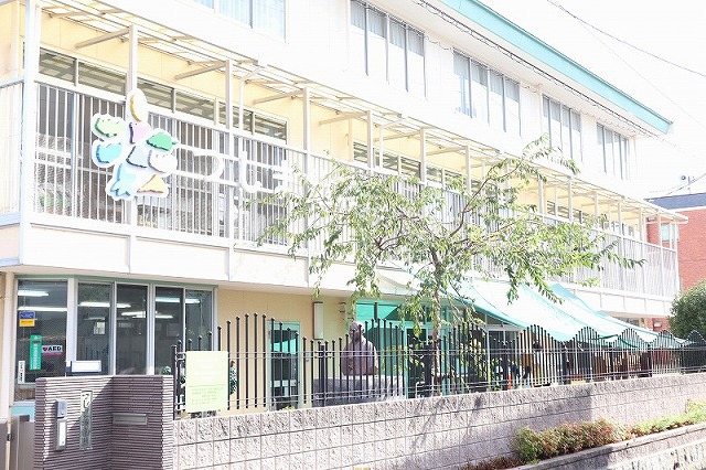 幼稚園・保育園　つしま幼稚園（幼稚園・保育園）まで1275m