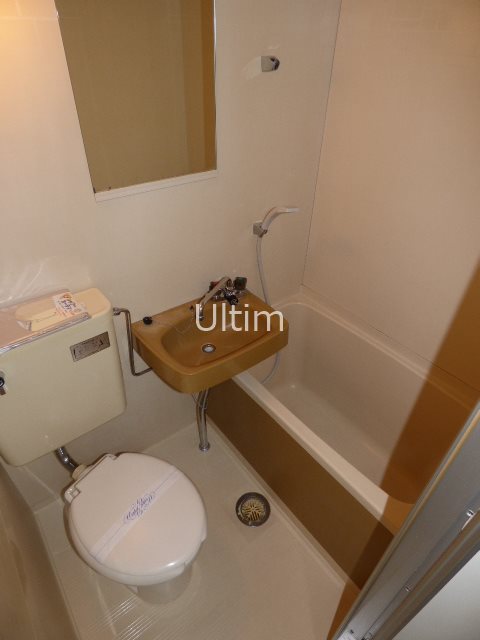 洗面設備　同タイプの別部屋のお写真です。