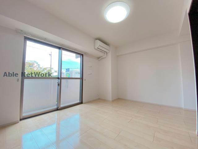 居室・リビング　※同型・現況優先