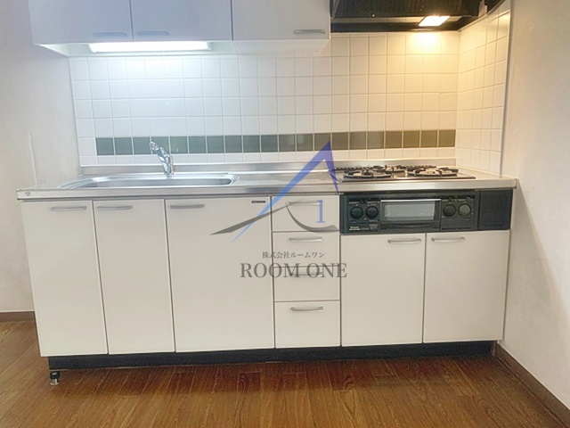 キッチン　キッチンです。