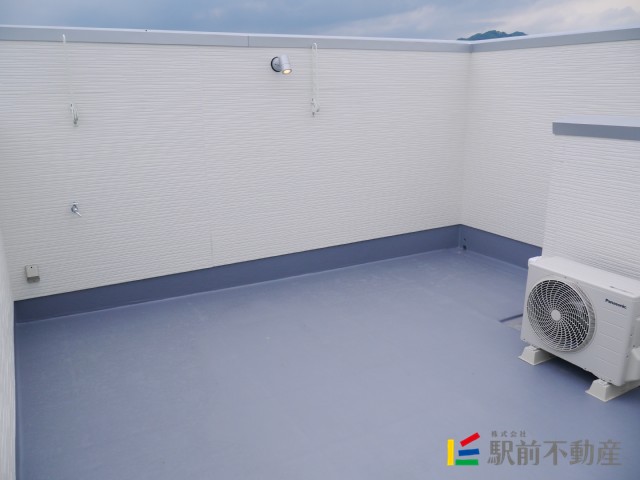 バルコニー　写真１０２号室流用