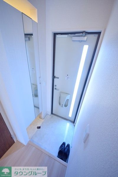玄関　お部屋探しは【タウンハウジング千葉店】にお任せ下さい♪