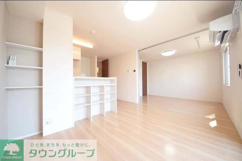 居室・リビング　現地待ち合わせ歓迎♪お問合せはタウンハウジング千葉店まで！