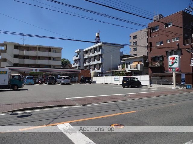 コンビニ　セブンイレブン（コンビニ）まで2663m