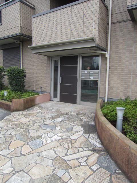 エントランス　★入口です★