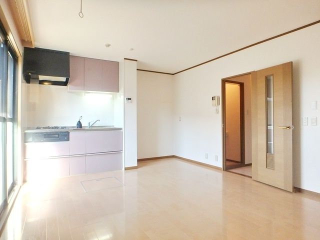 居室・リビング　2階別部屋参考写真です