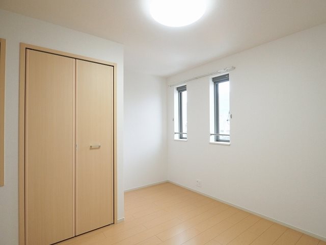 収納　※別号室の写真です