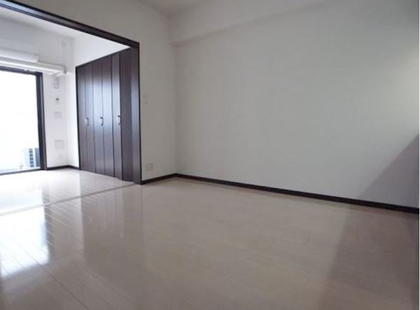 居室・リビング　※別部屋参考写真