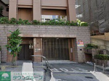 エントランス　駐車場