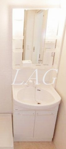 洗面設備　独立洗面台です。