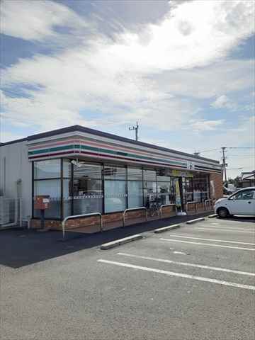 コンビニ　セブンイレブン八代永碇店（コンビニ）まで700m