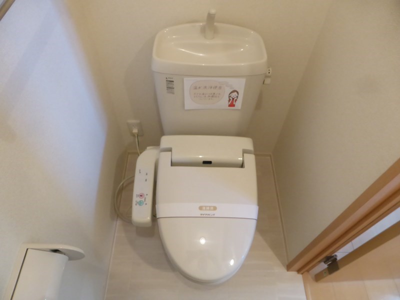 トイレ　同物件別部屋