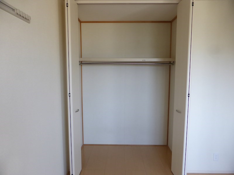 収納　同物件別部屋