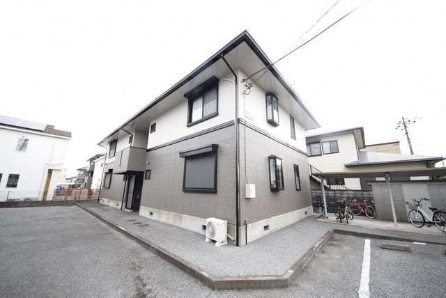 建物外観　1フロア２世帯全住戸角部屋