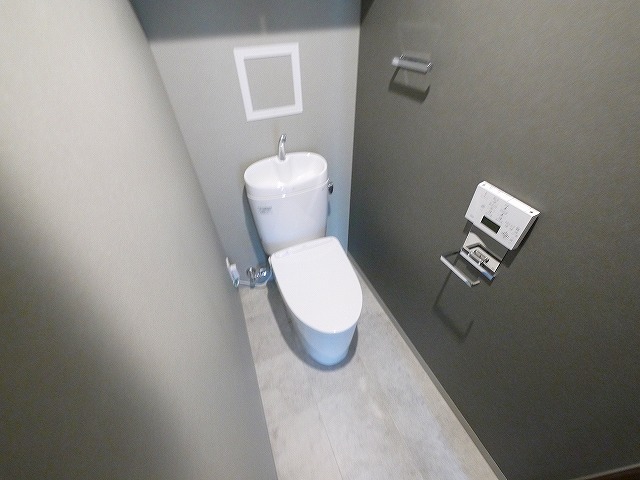 トイレ　シンプルで使いやすいトイレです