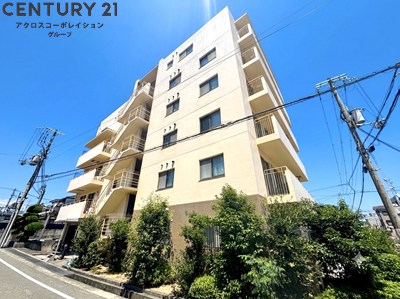 建物外観　オートロック付きで安心です♪