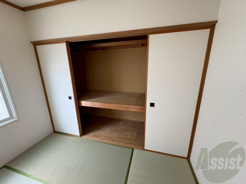 収納　こちらは収納です。物をしまう事ができますね！