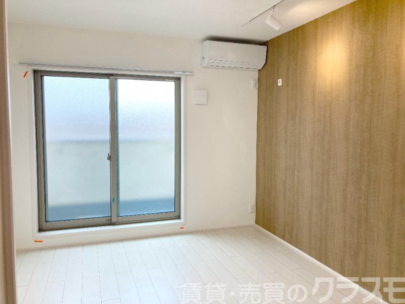 居室・リビング　明るいお部屋です♪
