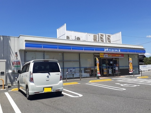 コンビニ　ローソン（コンビニ）まで800m