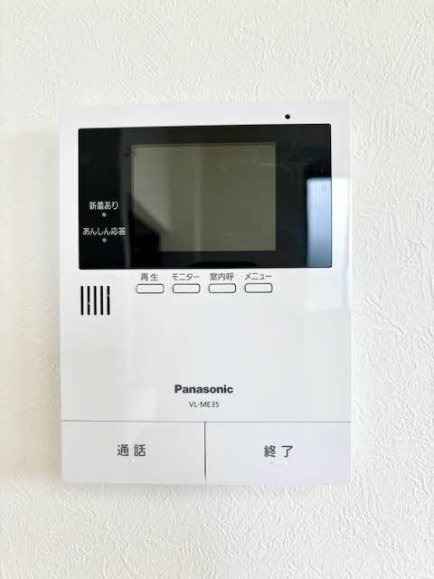 セキュリティ　モニタ付きインターホ