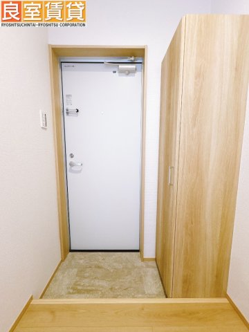 玄関　※同仕様画像