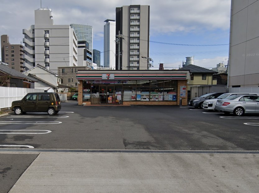 コンビニ　セブンイレブン 名古屋則武2丁目店（コンビニ）まで445m