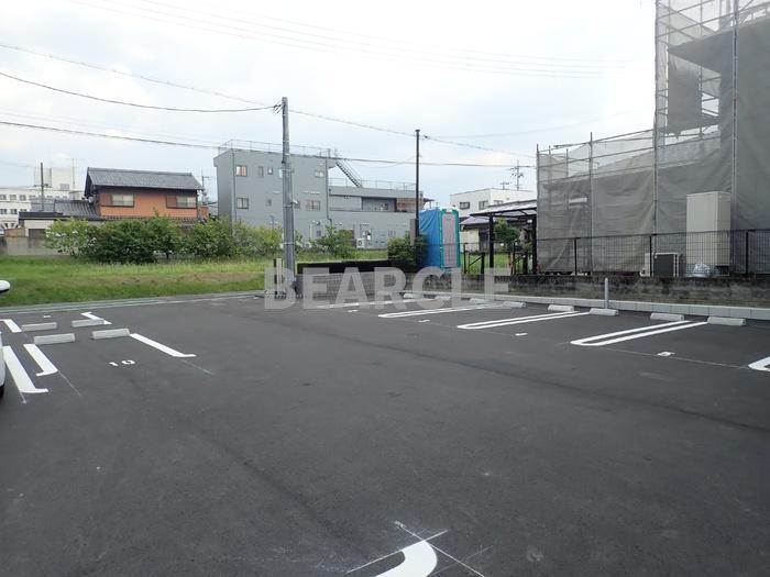 駐車場　駐車場完備です
