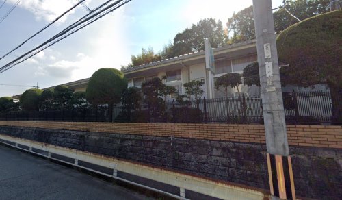幼稚園・保育園　みどり保育園（幼稚園・保育園）まで691m