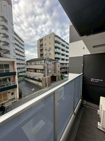 バルコニー　バルコニー付きです