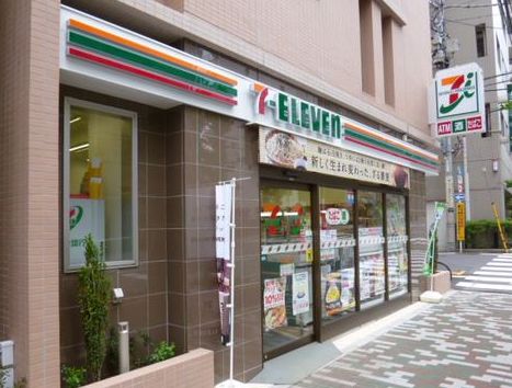 コンビニ　セブンイレブン新宿山吹町店（コンビニ）まで6m