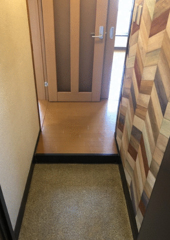 玄関　橋本ビル