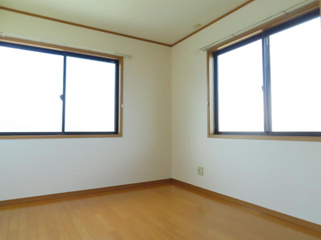 その他部屋・スペース　★２面採光の北側洋室６帖★