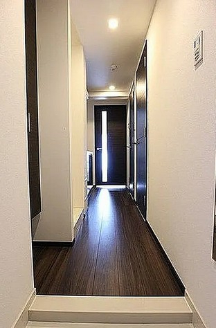 都営浅草線 西馬込駅 徒歩9分 5階建 築13年の玄関写真