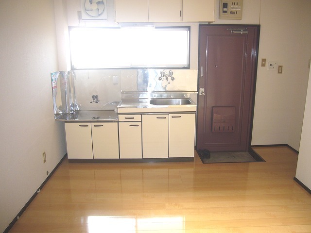 イムーブルASAKAの居間写真