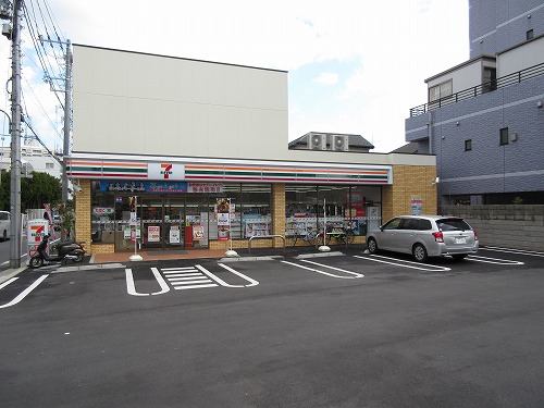 コンビニ　セブンイレブン 練馬北町3丁目店（コンビニ）まで1m