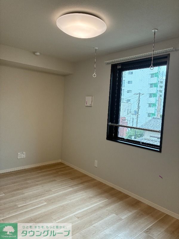 OAK VILLA Shinagawa Residenceの居間写真