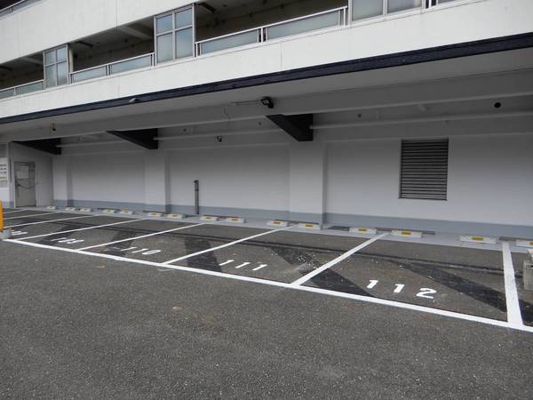駐車場　駐車スペースもあります