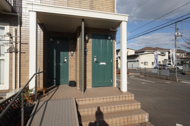 グレイス スクエア新涯 5 A棟の外観写真