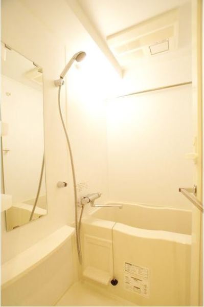 バス・シャワールーム　※別部屋参考写真