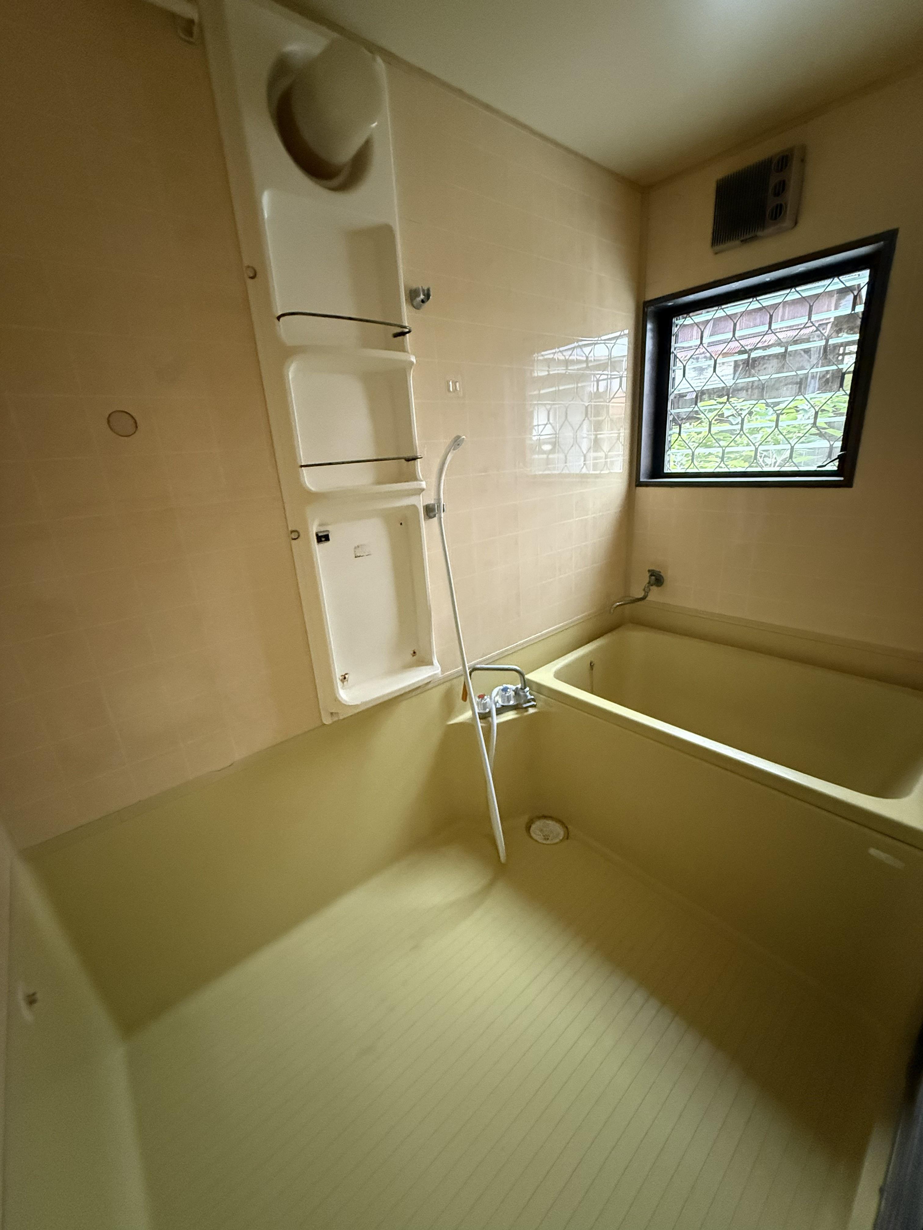 上新地町5丁目F貸家の風呂写真