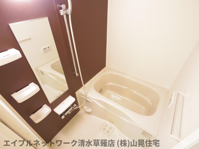 バス・シャワールーム　同イメージ