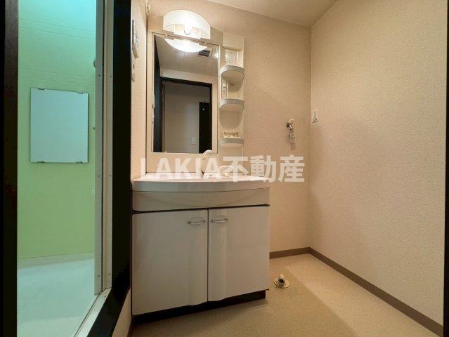 洗面設備　※別部屋の写真となります。間取り図参照