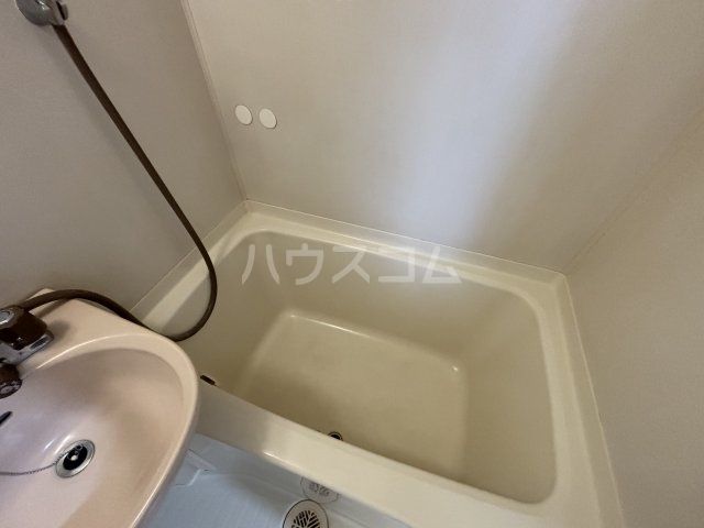 【ロイヤルスズキのバス・シャワールーム】