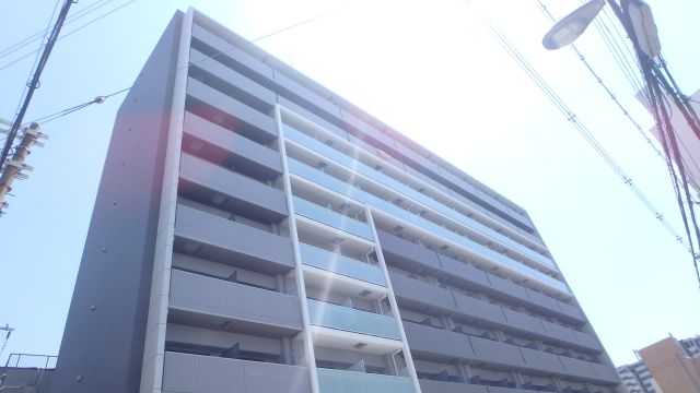 大阪市福島区海老江のマンションの建物外観