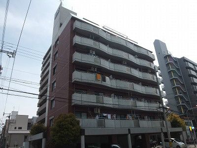 【八幡屋港友マンションの建物外観】