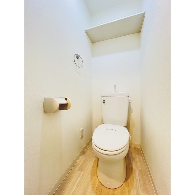 トイレ　別号室参考写真