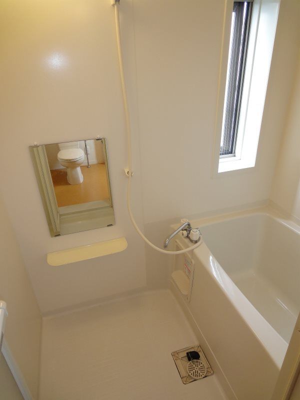 バス・シャワールーム　☆ゆったりくつろげるお風呂☆